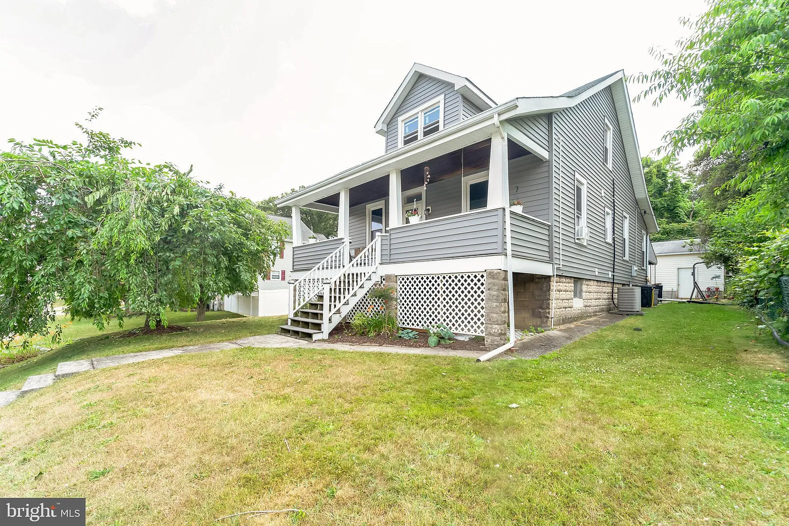 1208 Taylor Ave photo 1