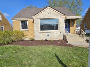 2337 S 6th Ave, Riverside, IL 60546