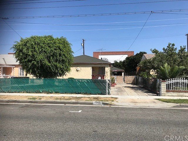 1st image of 4343 E 52nd St