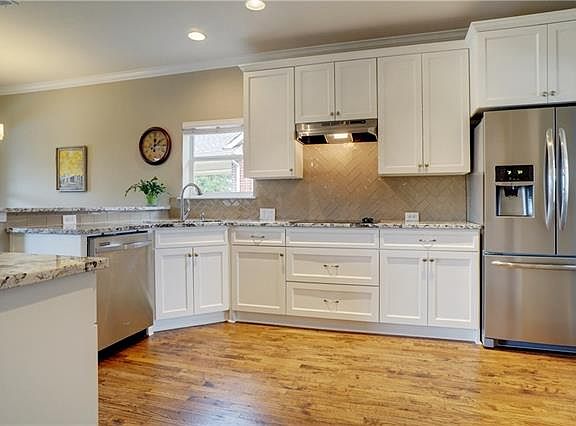 5th image of 1526 Chase Oaks Dr