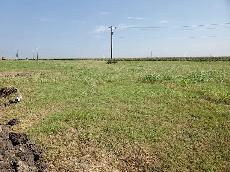 24301 US Highway 79 — Photo 5