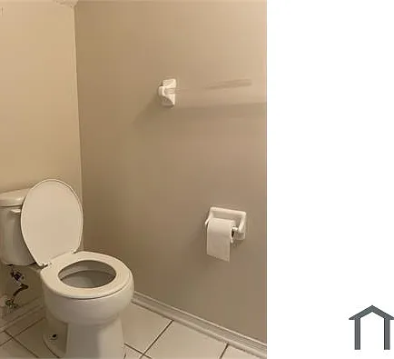145 SW 96th Ter — Photo 12