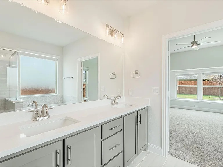1010 Ridgehurst Rd — Photo 5