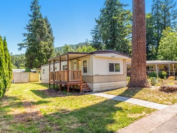 33838 E River Dr Unit 102, Creswell, OR 97426