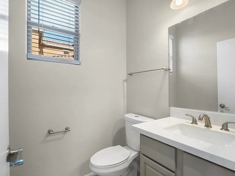 4042 W Valley View Dr — Photo 15