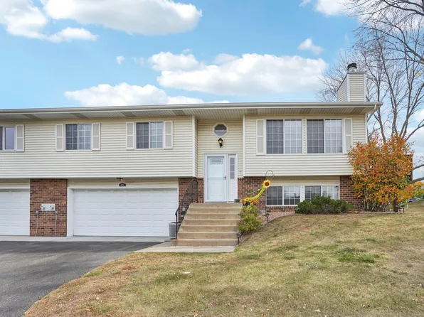 4455 Clover Ln #A, Eagan, MN 55122