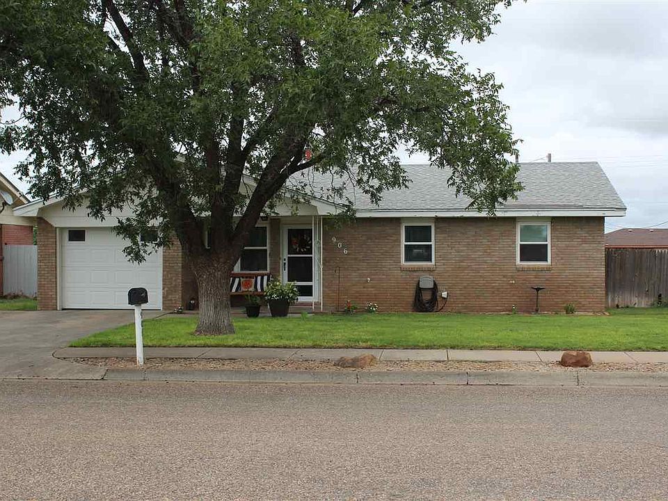 1st image of 906 Irving St