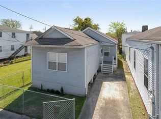 2122 Felicity St, New Orleans, LA 70113
