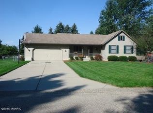 6969 Eric Ave, Jenison, MI 49428
