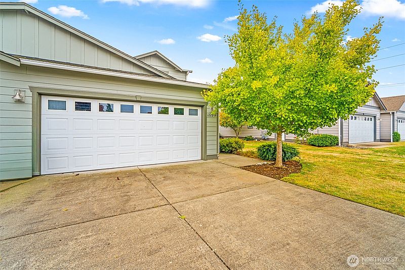 2nd image of 1223 Spruce Circle #B
