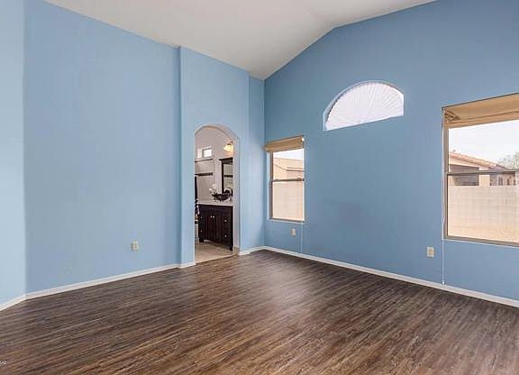 5th image of 417 E Camino Limon Verde