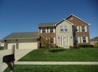 9275 Maxwells Xing, Centerville, OH 45458