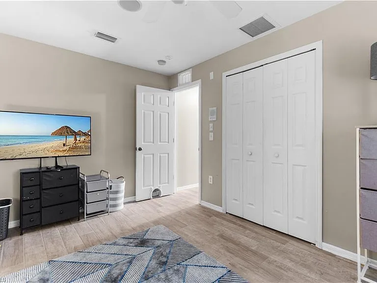 11568 Forest Mere Dr — Photo 14