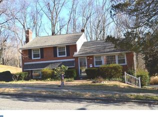 700 Cambridge Rd, Brookhaven, PA 19015