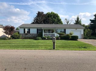 513 Derby Downs Rd, Newark, OH 43055