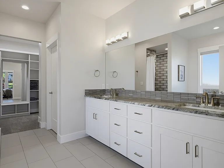 1457 W Tenzing St — Photo 25