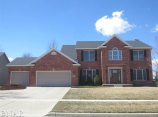 2506 Kaitlyn Dr, Bloomington, IL