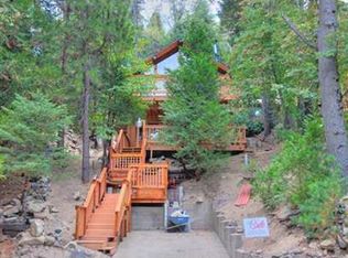 26427 Forest Ln, Twin Peaks, CA 92391