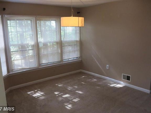 3rd image of 15047 Holleyside Dr