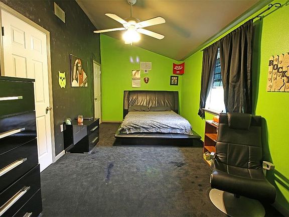5th image of 9223 Bensonhurst Ln