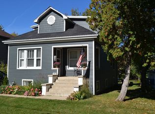 418 Chicago Ave, Clarendon Hills, IL 60514