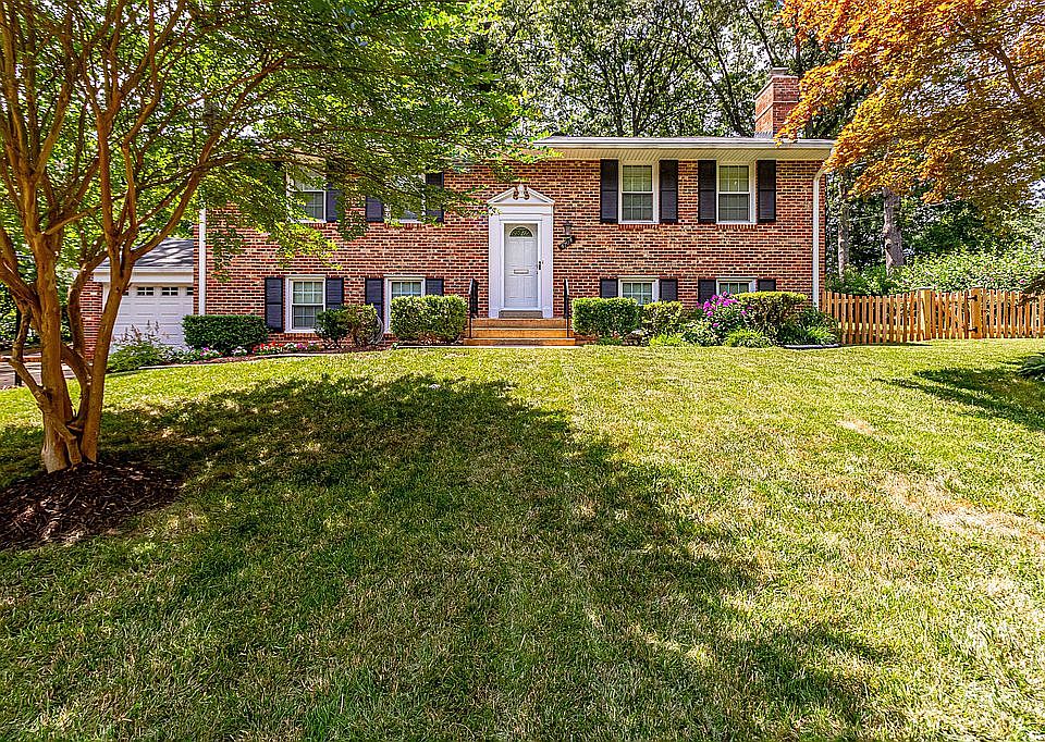 1st image of 4704 Ponderosa Dr