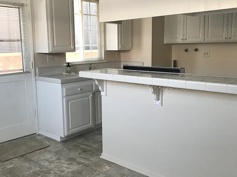 2364 Norse Ave #C — Photo 6