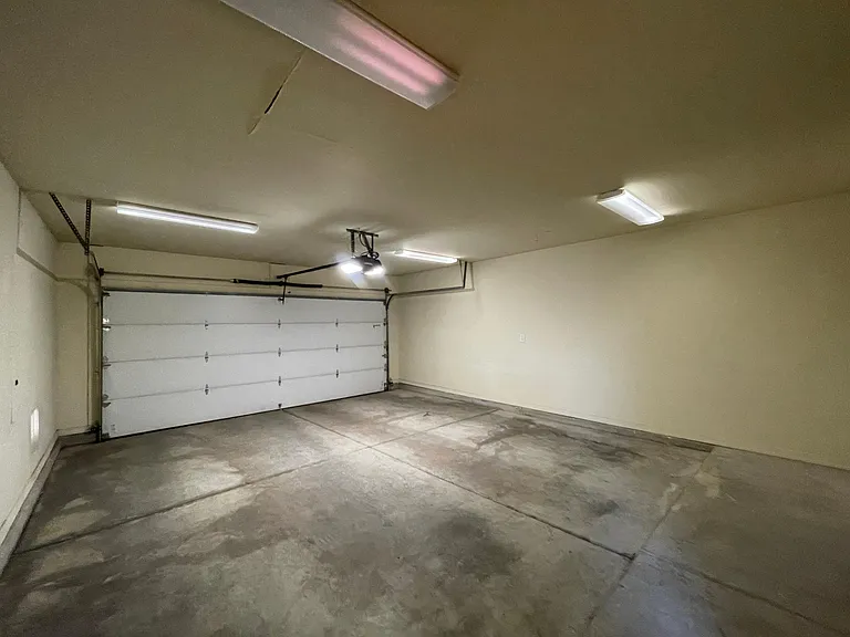 2600 W Zia Rd #V2 — Photo 2