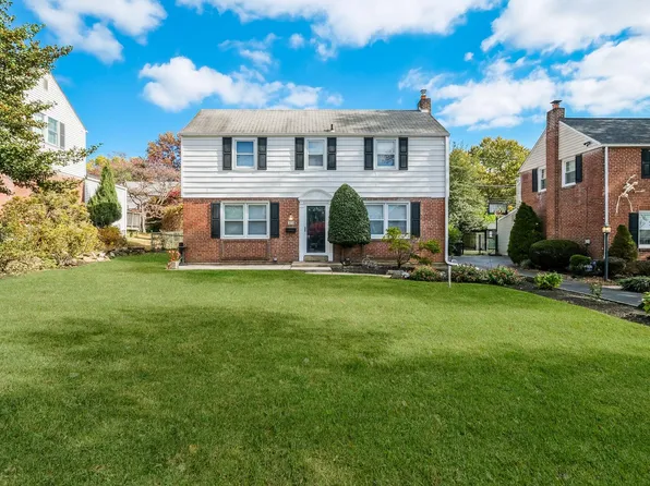 403 Brentwood Rd, Havertown, PA 19083