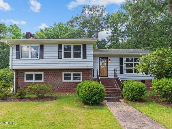1714 Knollwood Drive, Greenville, NC 27858
