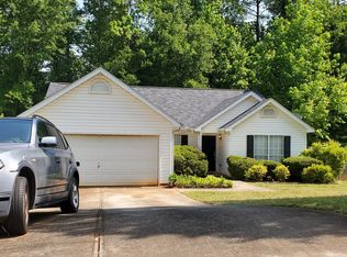 6195 Leverett Dr, Lithonia, GA 30038