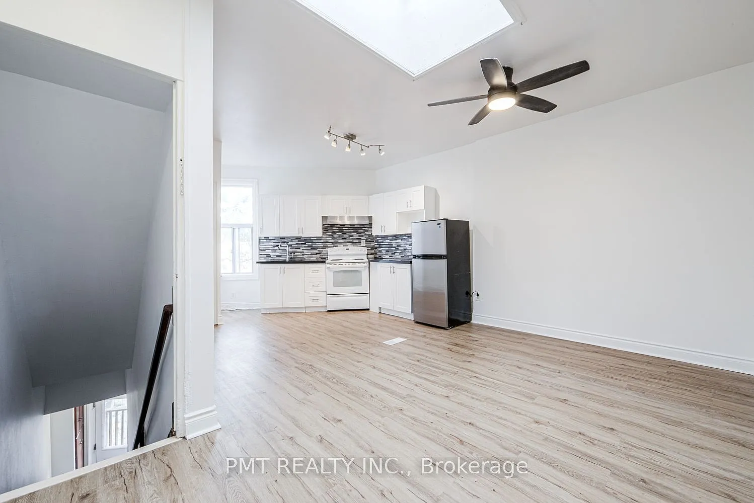 1 bed, $1,975 — Photo 4