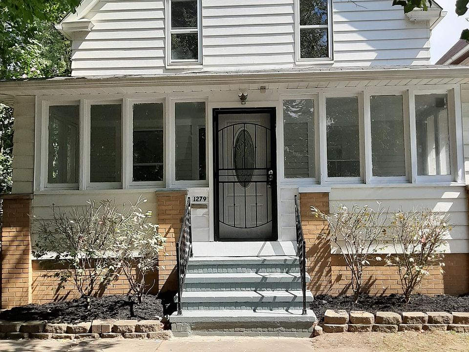1st image of 1279 W 91st St