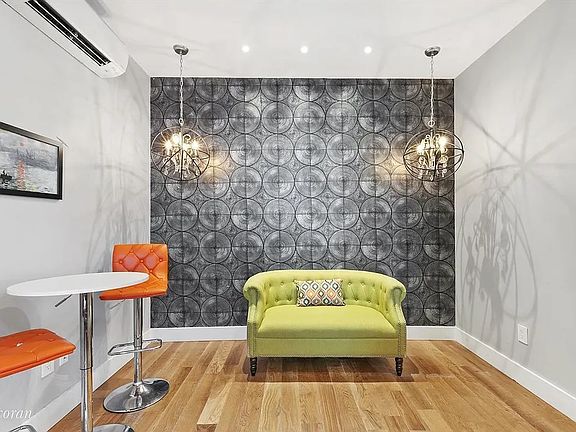 2nd image of 58 De Sales Pl APT 1R