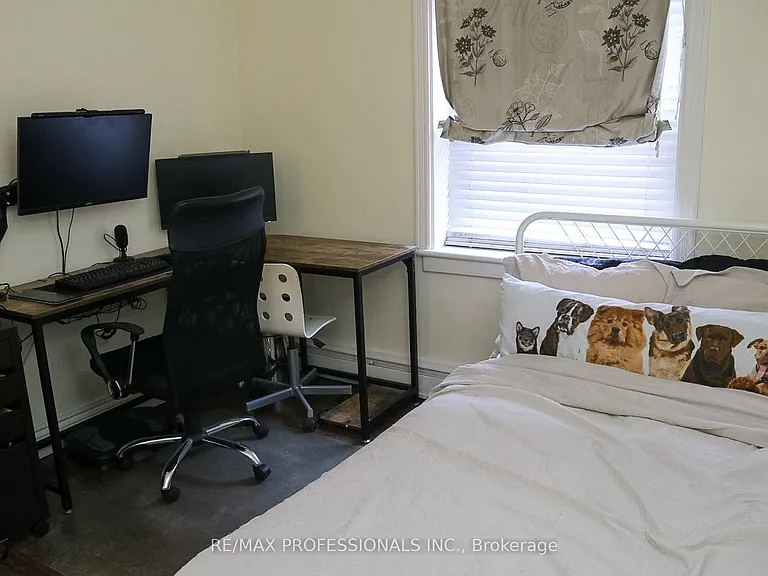 836 Concession St #206 — Photo 13
