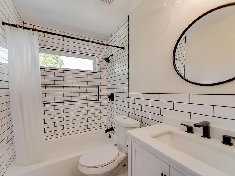11828 Oberlin Dr — Photo 18