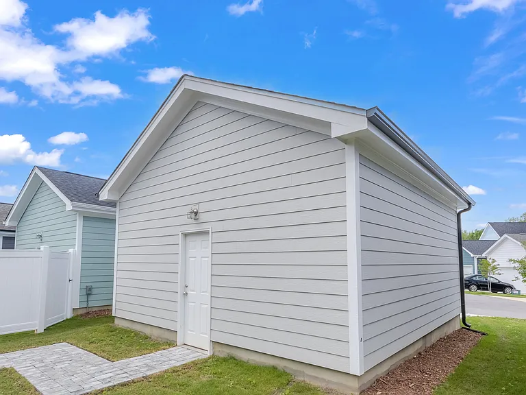 6403 Taylor Rd — Photo 37