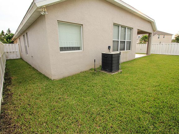 4th image of 3907 Highgate Ct