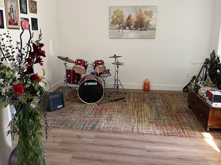 1528 Kasnak Dr — Photo 9