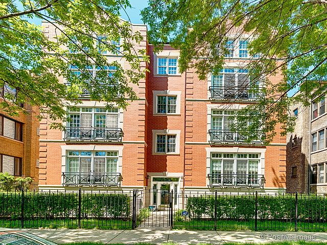 1st image of 4438 N Magnolia Ave APT 2S