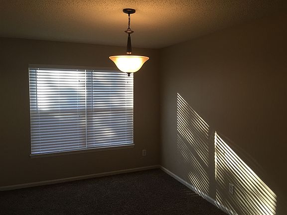 3rd image of 11197 Windlesham Ct