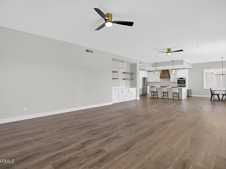 10587 E Sheena Dr — Photo 40