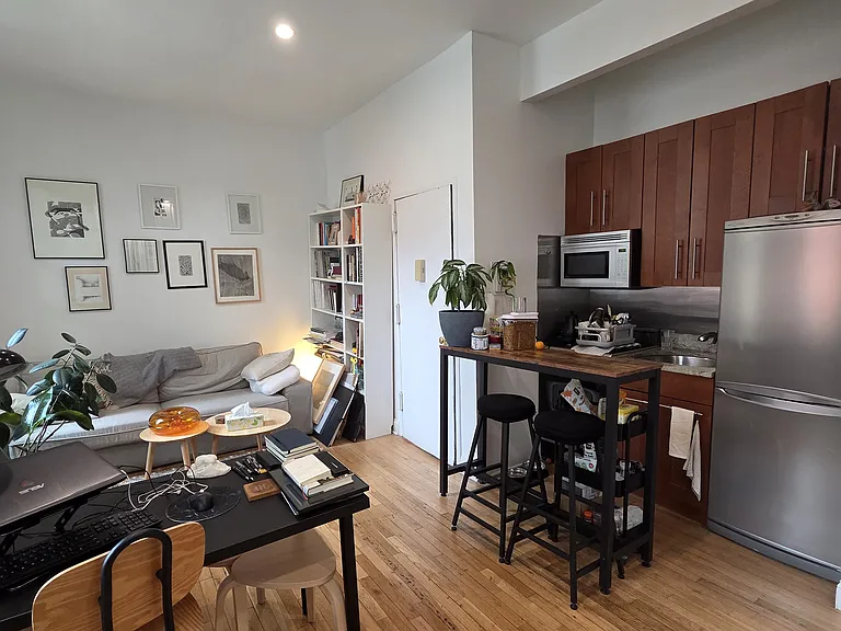 127 Lafayette Ave #3B — Photo 3