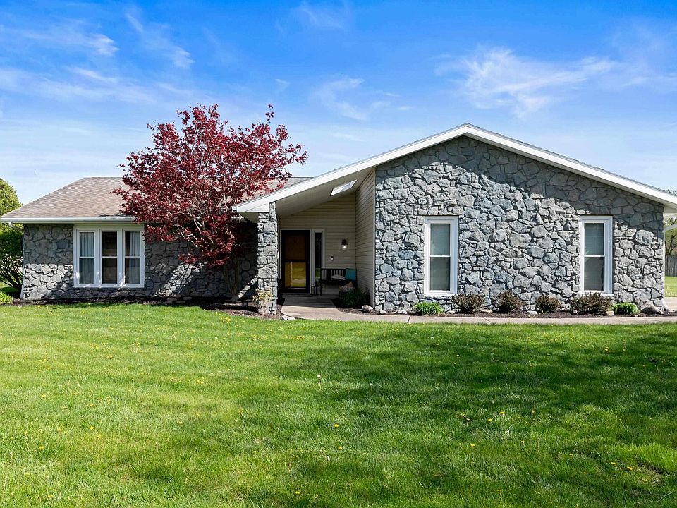 1st image of 2909 W Palisades Pkwy