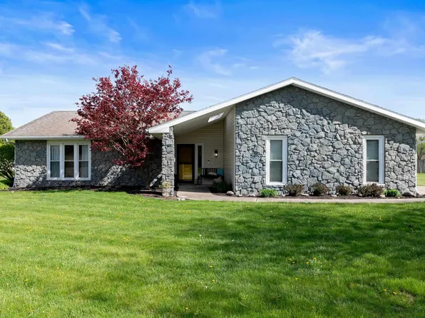 2909 W Palisades Pkwy, Muncie, IN 47303
