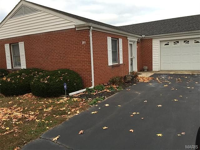 2nd image of 1121 N. Desloge Dr. #Unit R-1