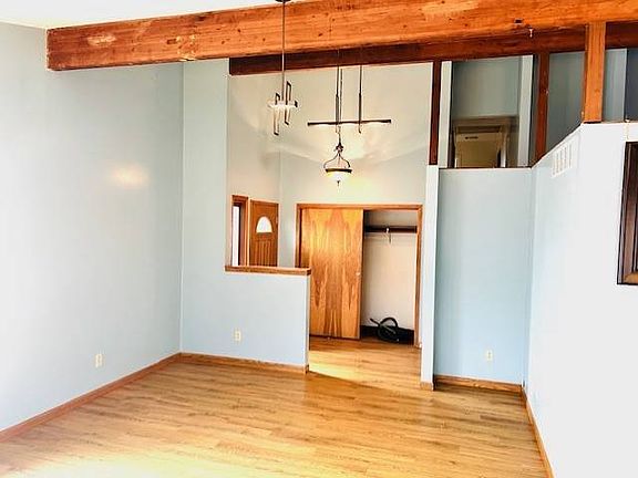 3rd image of 3313 W Hagener Rd