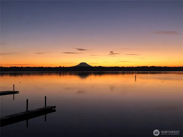 2417 Beach View Lane NW, Olympia, WA 98502