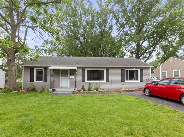 11215 W 68th Ter, Shawnee, KS 66203