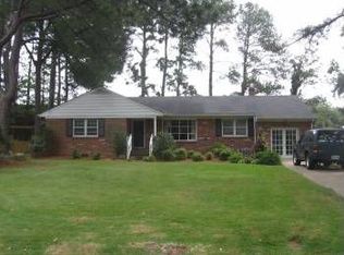 317 Haledon Rd, Chesapeake, VA 23320
